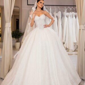 "ELONA" Aristocratic Lace Ball Gown – Strapless Sweetheart Basque Corset with Shimmering Cathedral Skirt