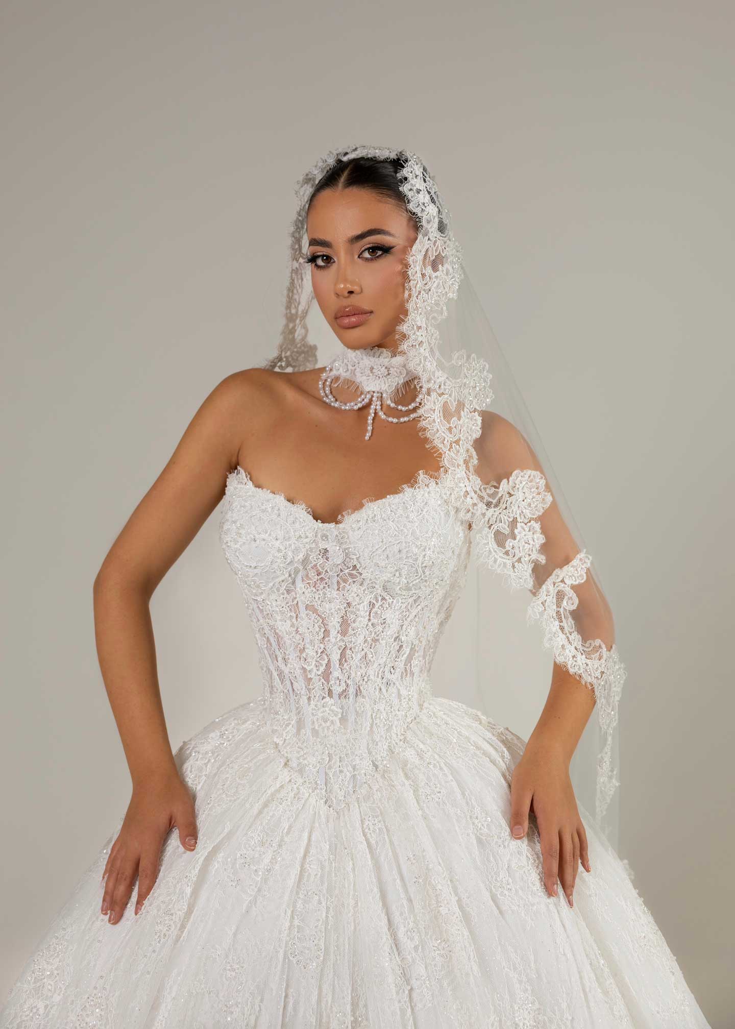 "ROZA" Haute Couture Lace Ball Gown – Strapless Sweetheart Exposed-Boning Corset with Regal Shimmering Veil and Choker - Image 2