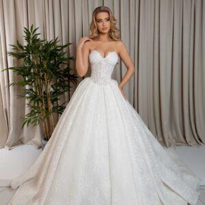 "BESARTA" Glamorous Lace Ball Gown – Strapless Sweetheart Corset with Exposed Boning and Shimmering Royal Skirt